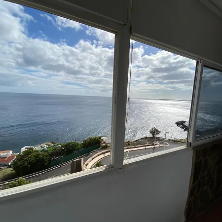 Apto Boca Cangrejo Netflix,parking,aire Acondicionado Y Rent Car *