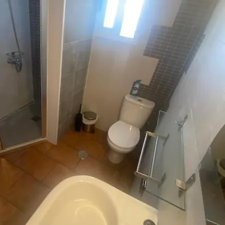 Apartment Apto Boca Cangrejo Netflix,parking,aire Acondicionado Y Rent Car *